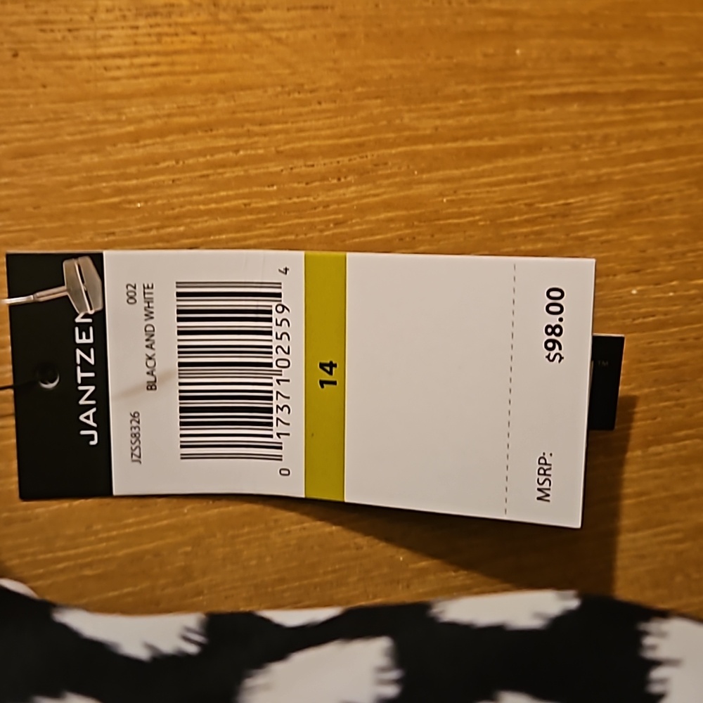 NEW JANTZEN SWIMSUIT - Picture 5 of 7